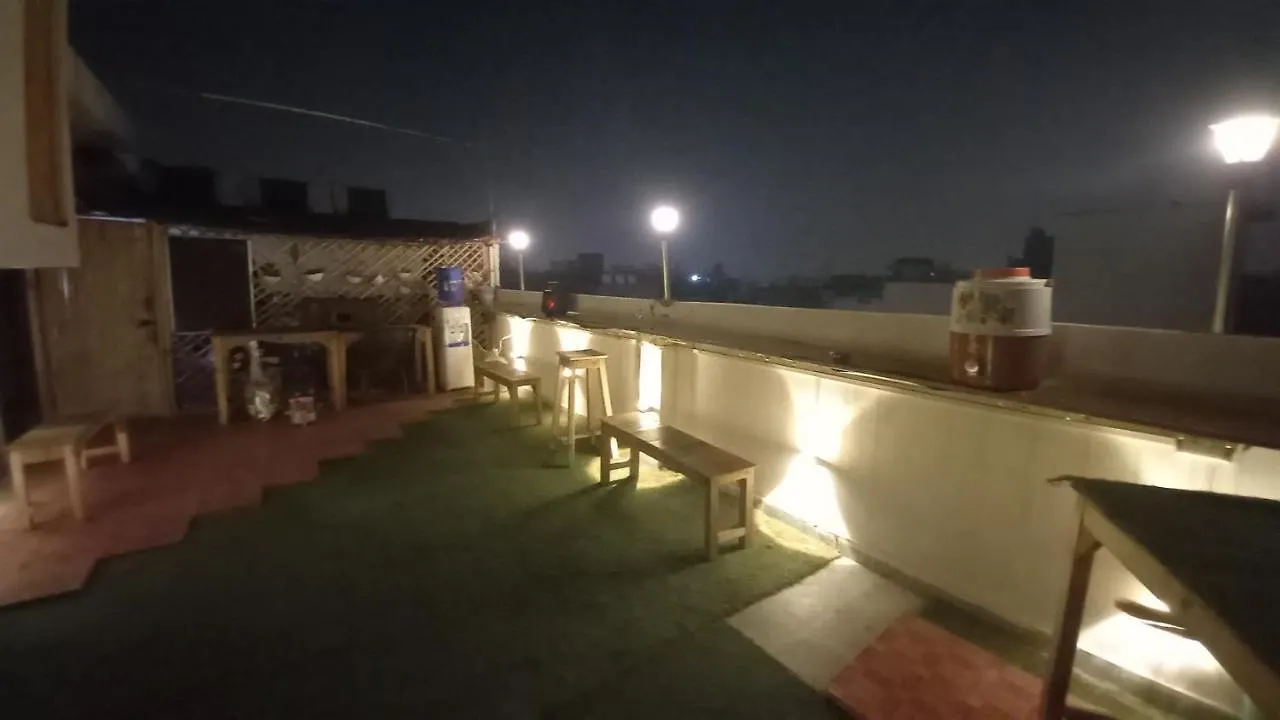 A Pousada Sprinklers Deli 0*,